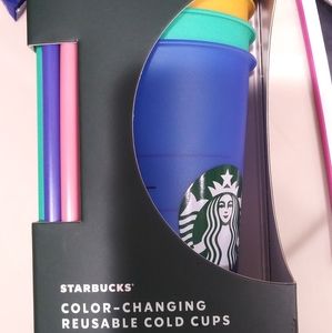 Starbucks color changing cups